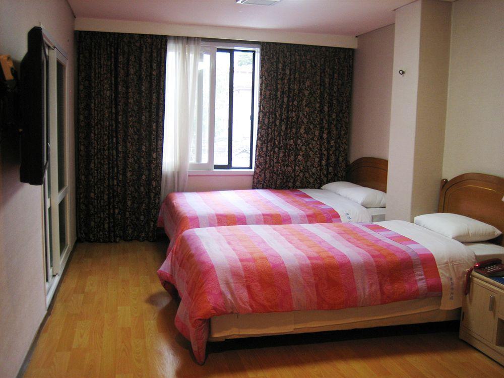 Brown Hotel Seul Esterno foto
