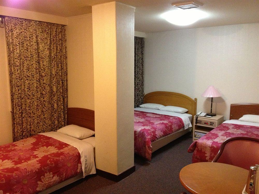 Brown Hotel Seul Esterno foto