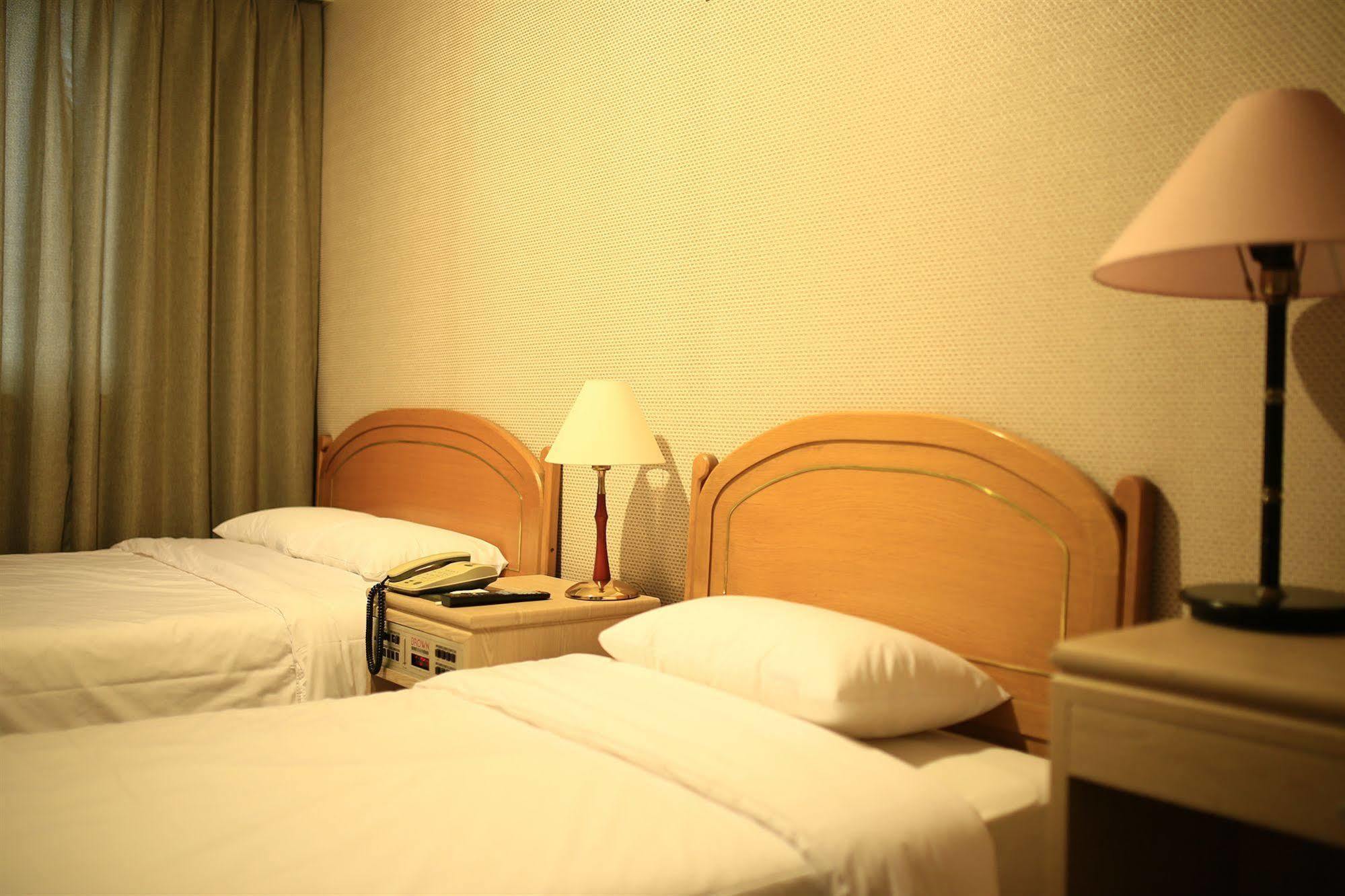 Brown Hotel Seul Esterno foto