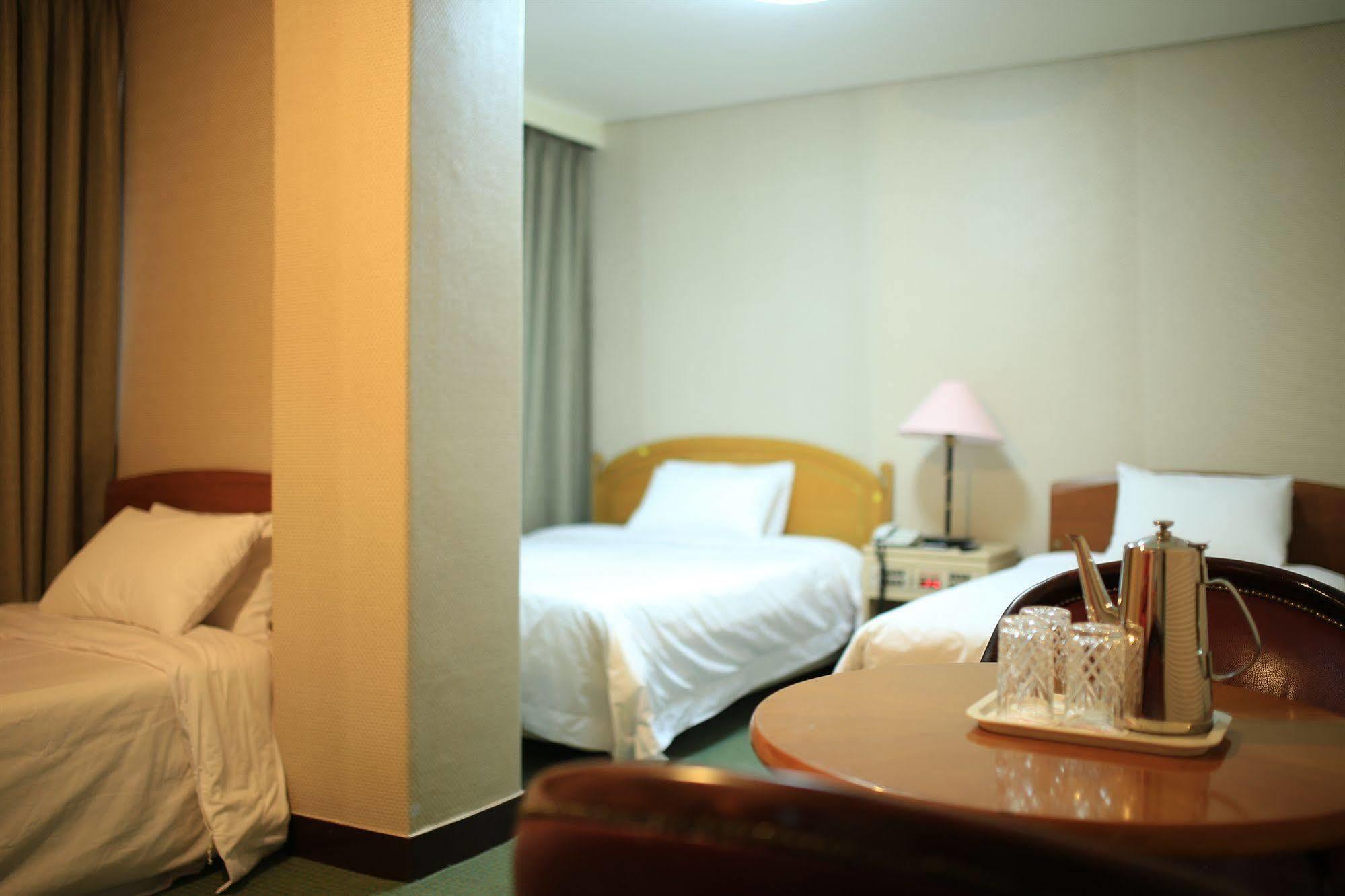 Brown Hotel Seul Esterno foto